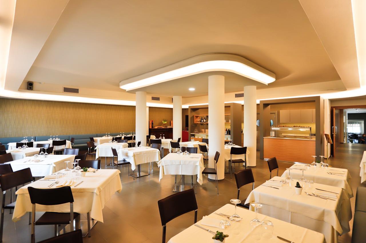 Hotel Grifone 프린시피나 아 마레 외부 사진